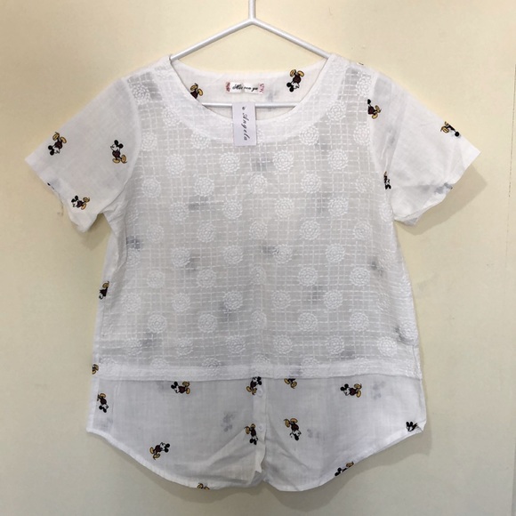 Cute Mickey Mouse white shirt - Picture 1 of 2
